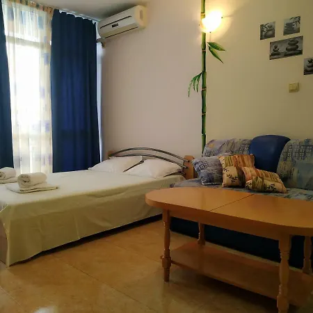 Jully Elite 3 Apartment *